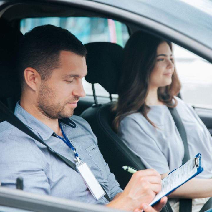 Cours de conduite pour permis classe 5 Laval